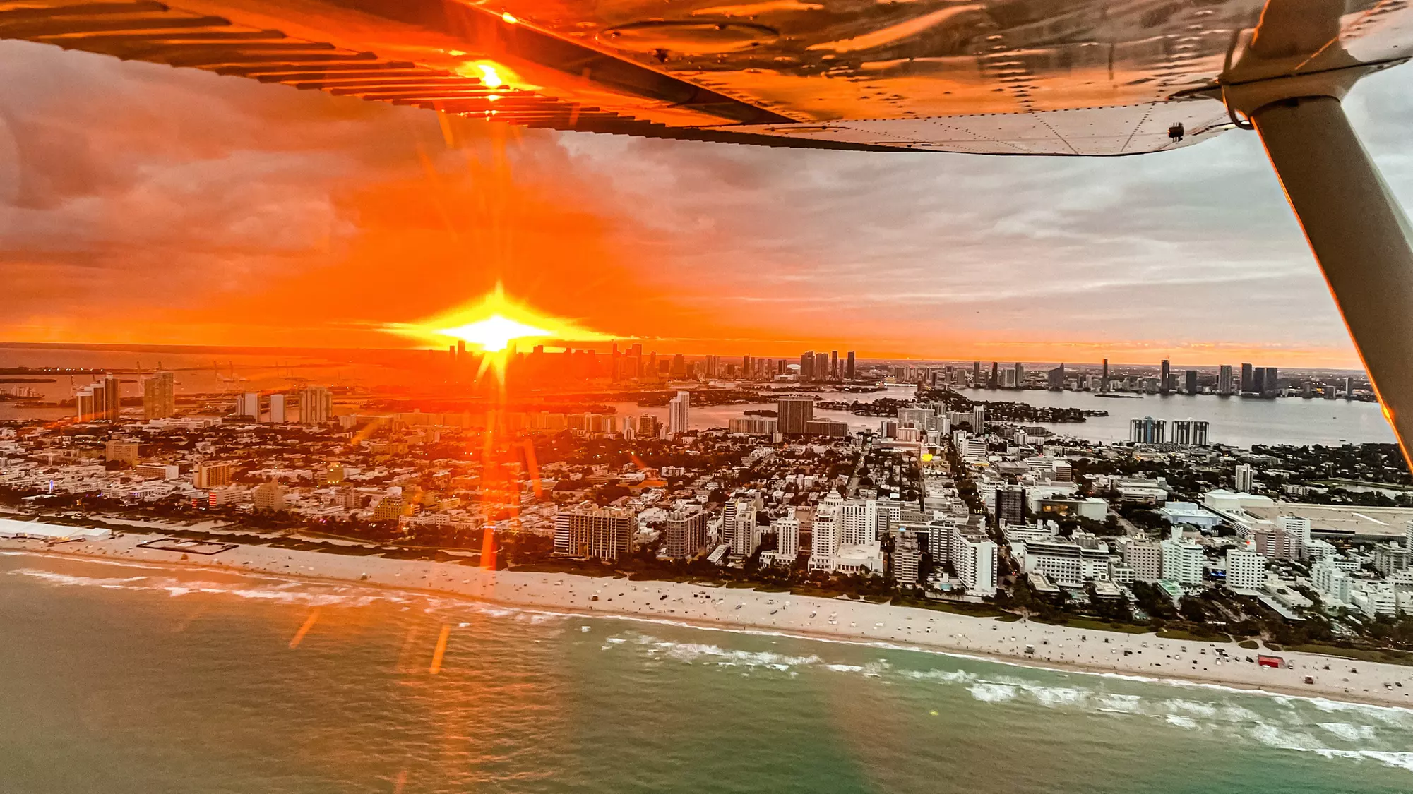 Discover The Best Views Of Miami On a Private Airplane Tour