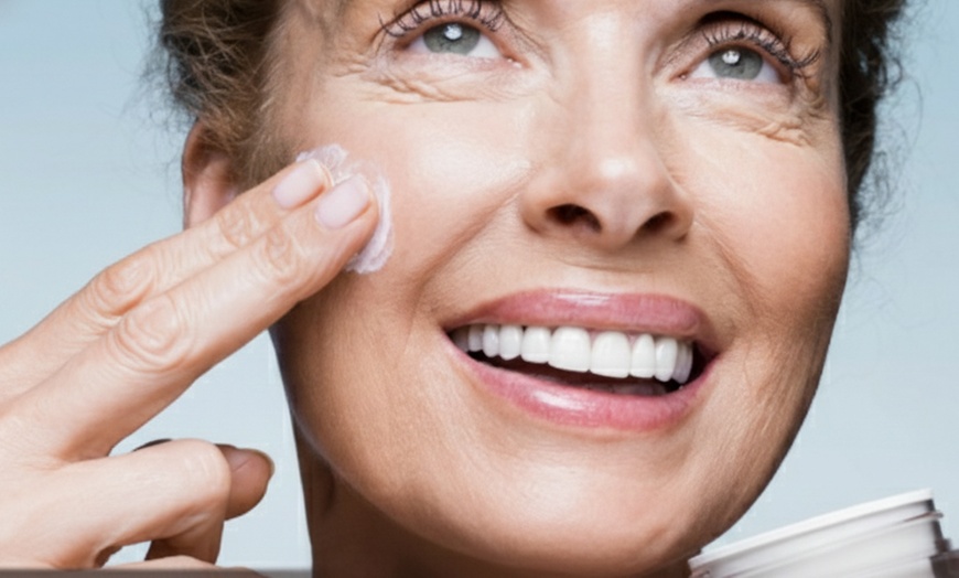 Image 1: Advanced Facial Techniques and Skin Care Diploma Online Bundle