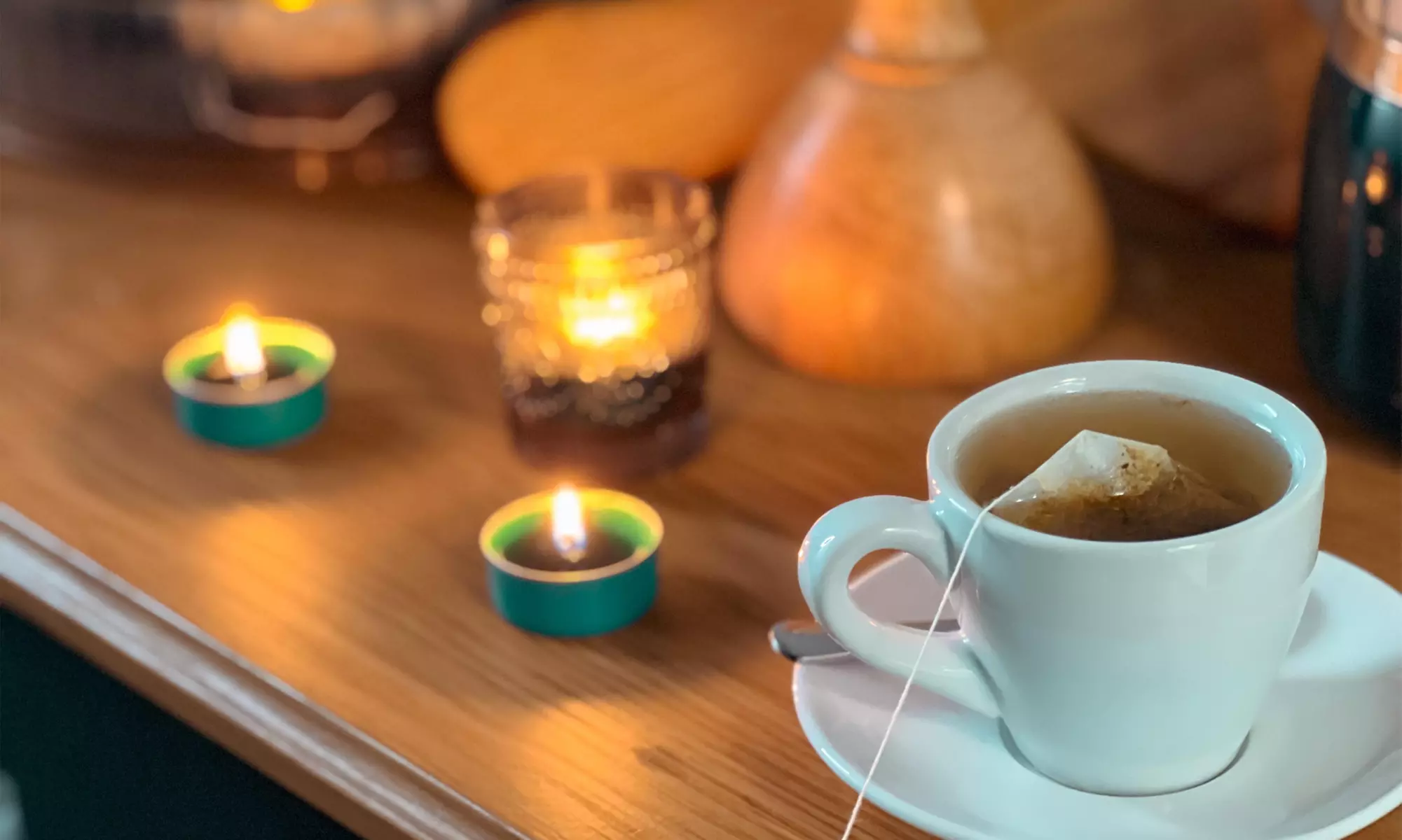 Sesión de peluquería con opción a tinte de raíz y/o mechas para 1
