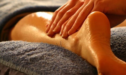 60 Minute Deep Tissue or Sports Massage - Head to Toe Muscle Clinic