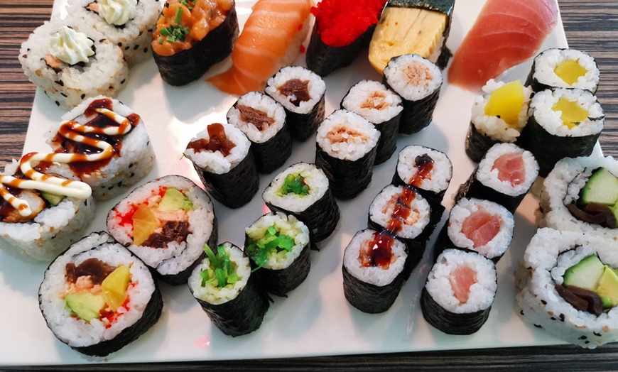 Image 3: Sushi All-You-Can-Eat