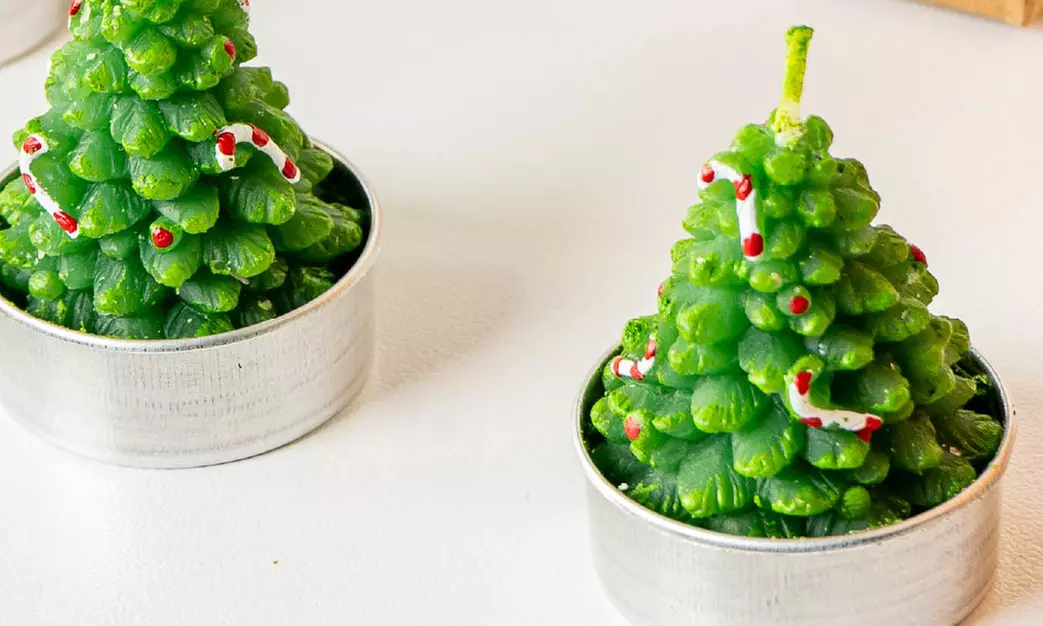 Set mit 18 3D-Weihnachts-Teelichtern – inklusive Geschenktasche