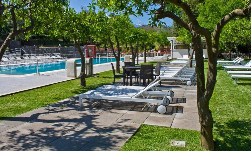 Image 18: Catania 4*: Soggiorno con colazione, mezza pensione, piscina e Spa