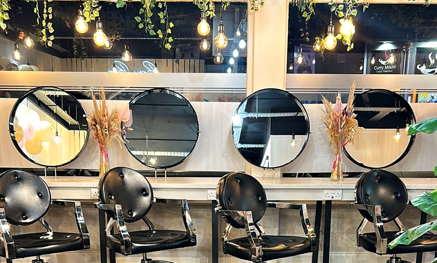 Image 2: Transform Your Look with 1 or 3 Sessions: Wash, Cut and Blow Dry