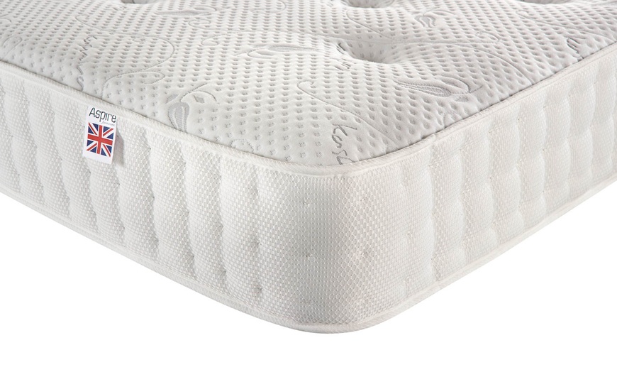 Image 8: Aspire 6000 Dual-Sided Natural Symphony Pocket+ Mattress