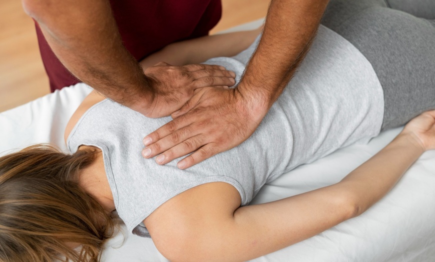 Image 7: Consultation, Exam, Hydromassage & Up To Four Chiropractic Adjustments