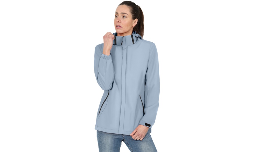 Image 9: Blu Apparel Women's Mesh Lined Rain Jacket 
