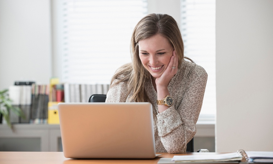 Image 1: French Language Course or Lifetime Membership to 2000+ Courses