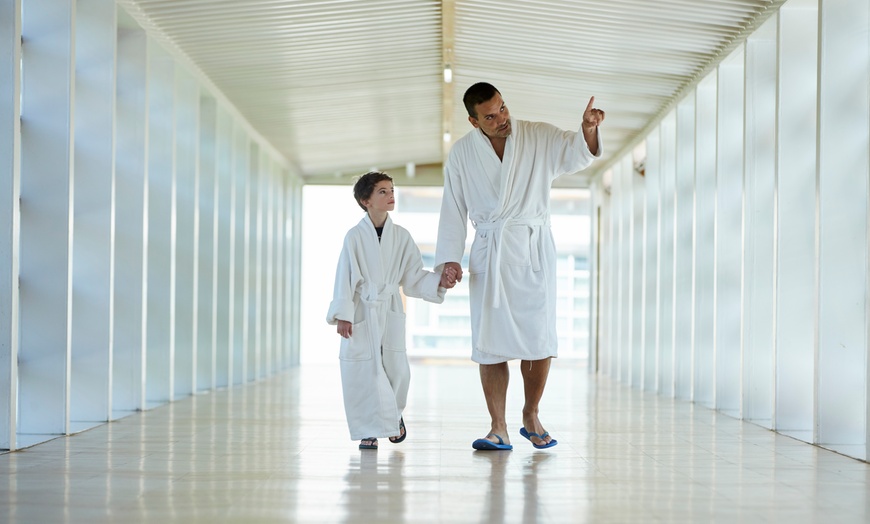 Image 8: Huesca: 1 o 2 noches con vistas a la montaña y desayuno incluido