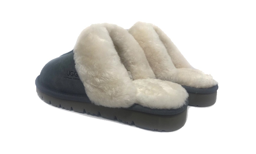 Image 10: UGG Unisex Muffin Scuff Slippers