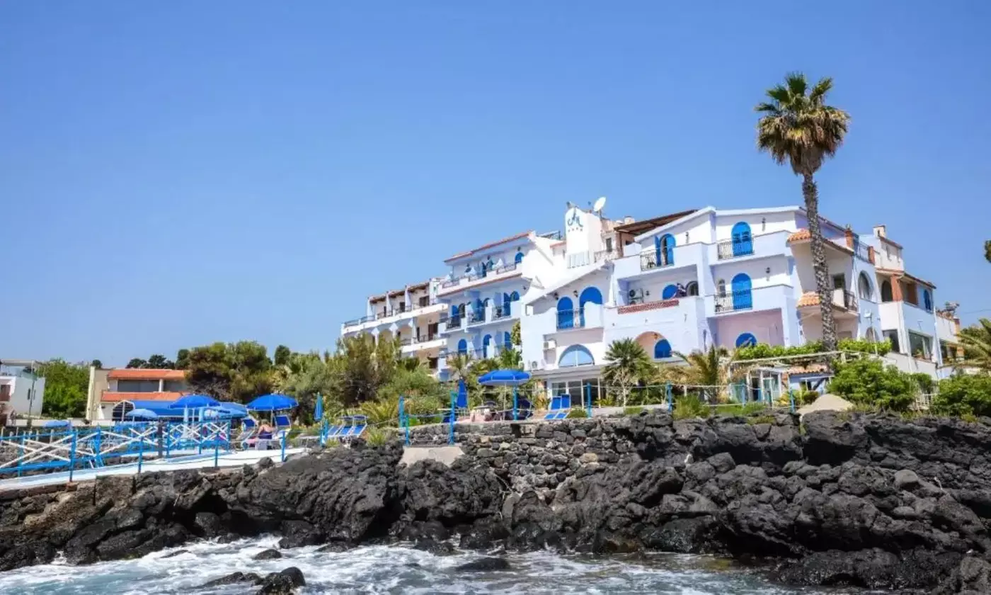 ✈ 11-Day Rome, Sicily, Calabria & Sorrento Vacation with Air