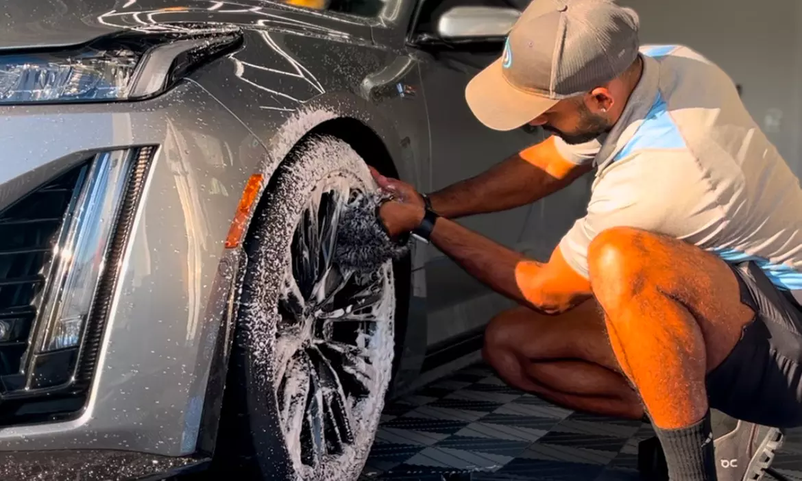 Level One & Two Car Detailing for Sedan, Mid-Size & SUV