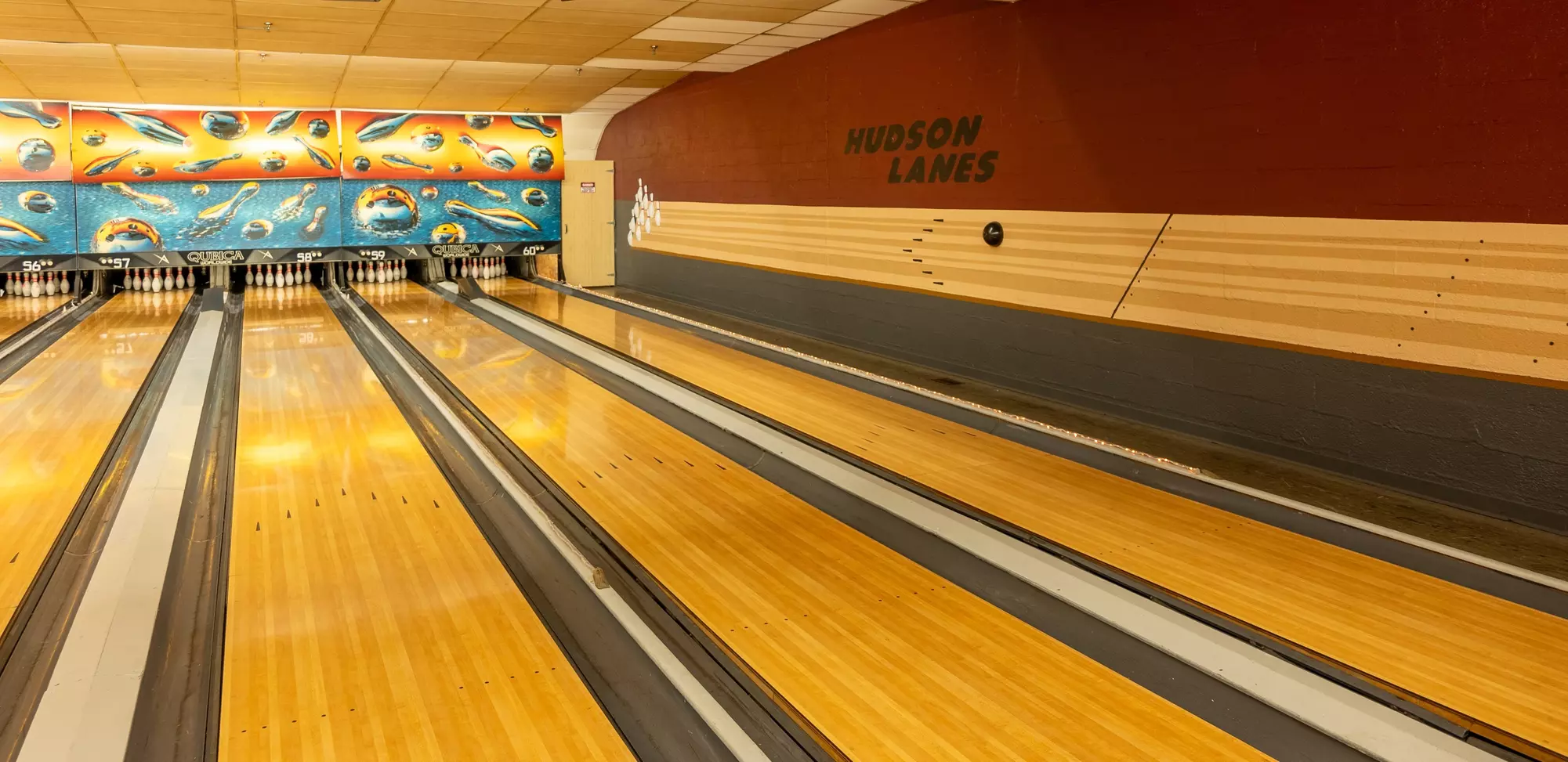 Strike Down All Pins w/ 90-Min Unlimited Bowling for Up to 5 People