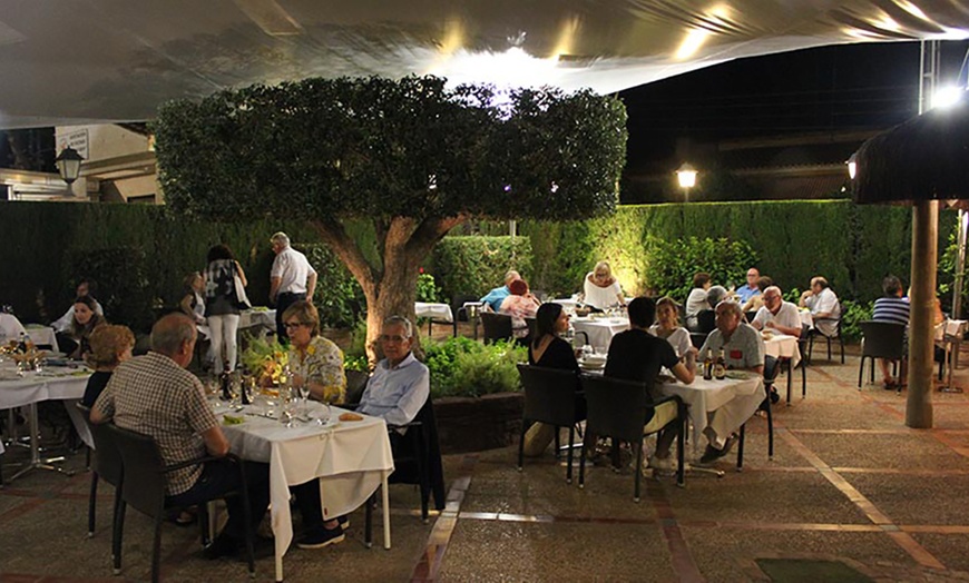 Image 11: Menús Rossinyol y Premium para 2 o 4 personas