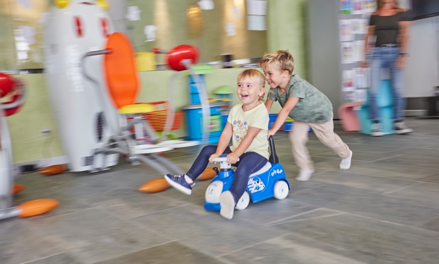 Image 12: Huesca: 1 o 2 noches con vistas a la montaña y desayuno incluido