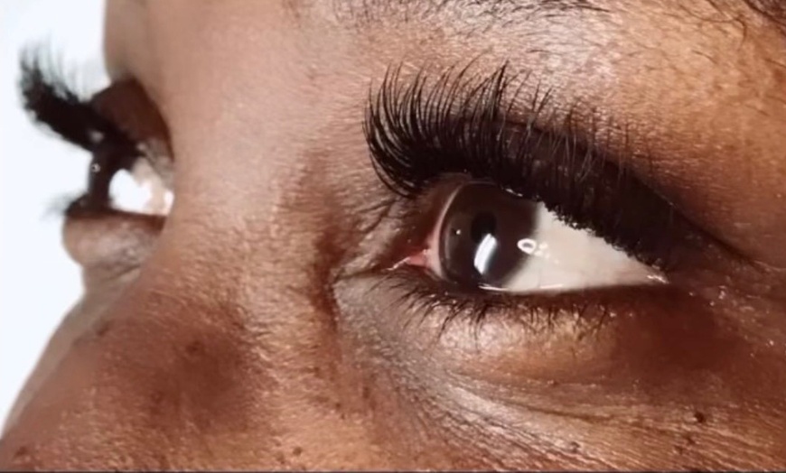 Image 5: Enjoy Full Set of Classic or Hybrid Eyelash Extensions with Fills