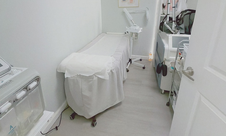 Image 4: Lash Lift or Keratin Lash Lift with Vitamin Treatment and More