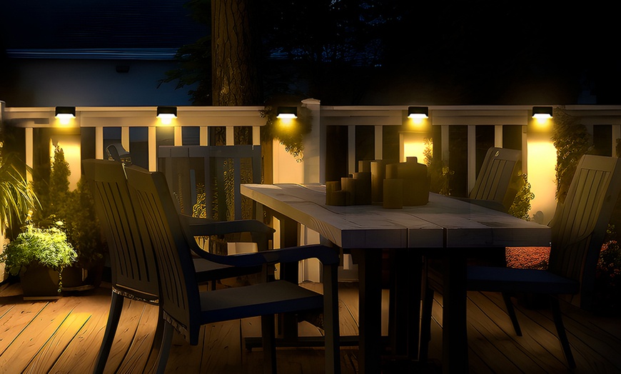 Image 1: 10er- oder 20er-Set Solar-Zaunleuchten