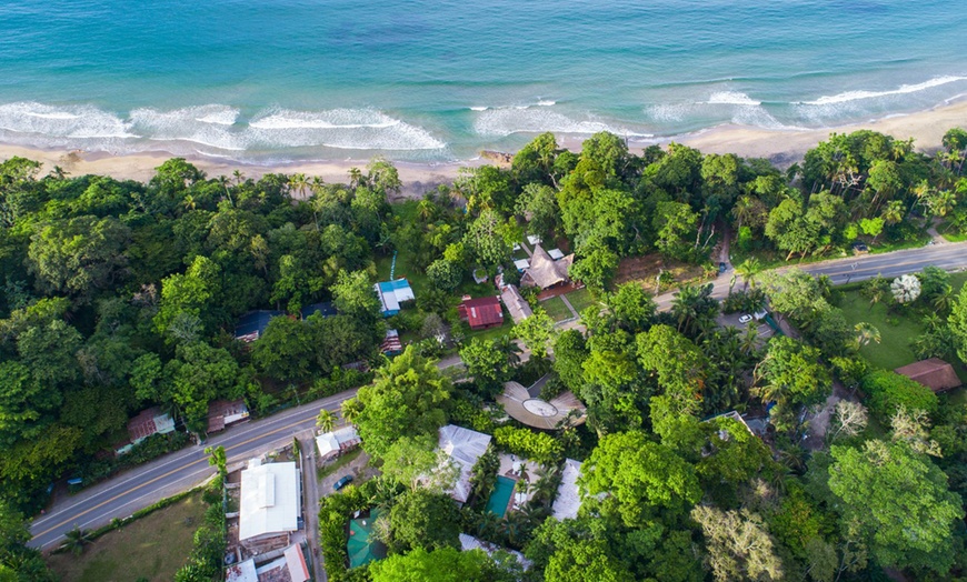 Image 21: ✈ 5-Night Luxe Costa Rica Beach & City Trip with Air & Car