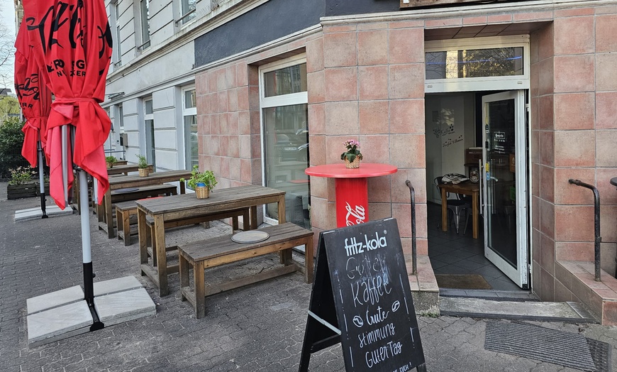 Image 8: Süße Auszeit: Kuchen & Heißgetränk nach Wahl für 2, 4 oder 6 Personen