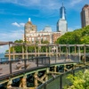 Image 8: Up to 27% Off 4.5-Hour Manhattan Bus & Walking Sightseeing Tour