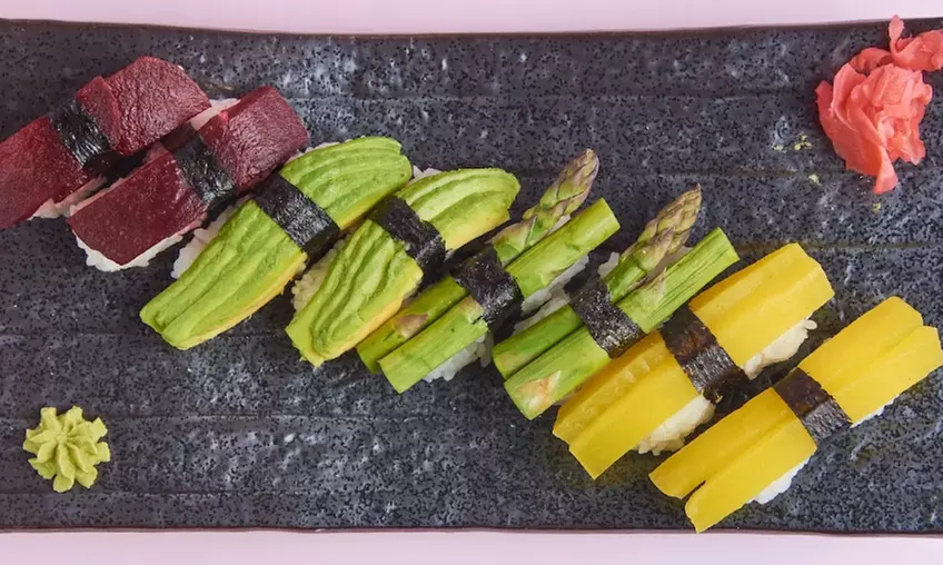 Sushi-Platte für 2 oder 4 Personen - Exklusive Sushi-Auswahl