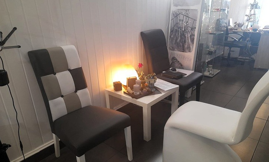 Image 5: Masaje de 30 o 60 minutos para 1 persona 