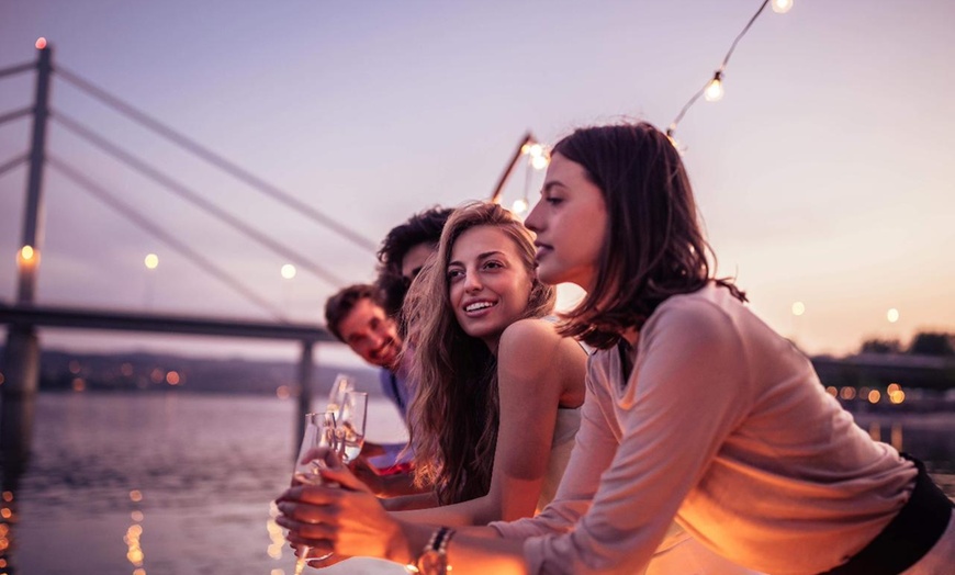 Image 4: Enjoy Australia Day with a 3-Hour Cruise with Gourmet Woodfired Pizza