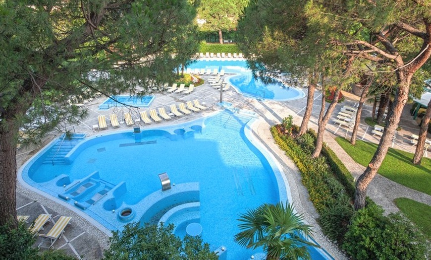 Image 3: Abano Terme 5*: camera Superior con colazione e Spa per 2