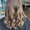 Image 2: Perfektes Haarstyling: Klassischer Schnitt oder Balayage & Glossing
