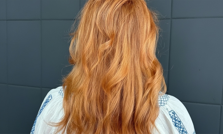 Image 3: Sesión de peluquería completa