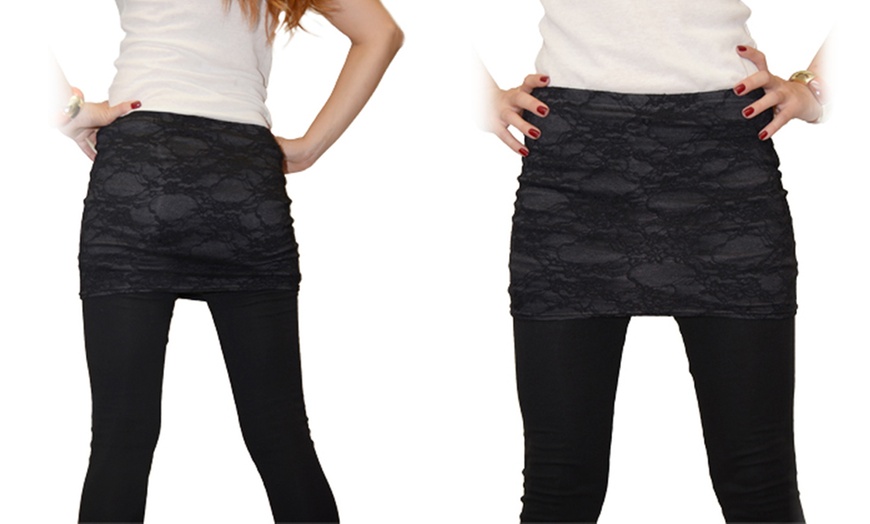 Image 2: Lace Skirt with Leggings