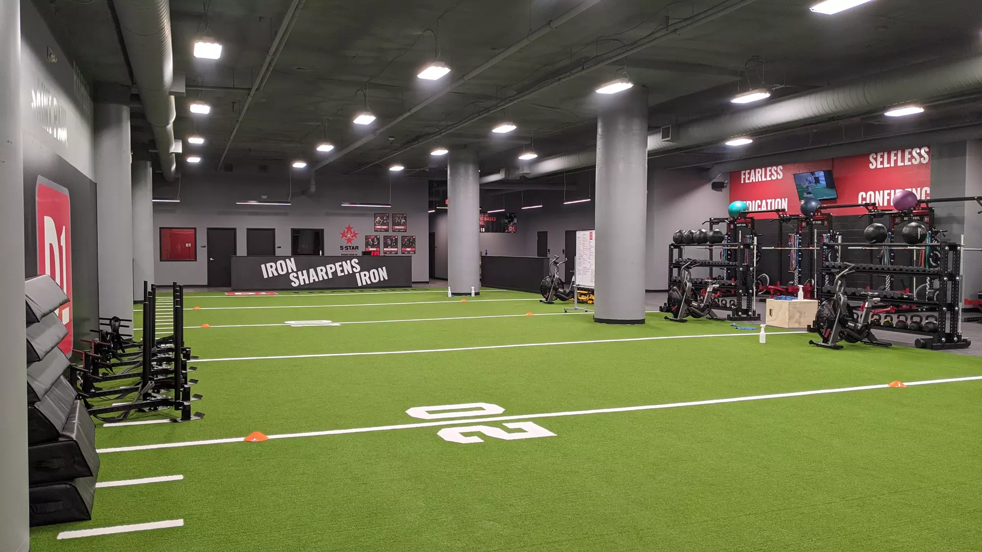 Five-Day, One-Week, or Four-Week Full Gym Membership at D1 Training Saint Paul (Up to 20% Off) - Primary Image