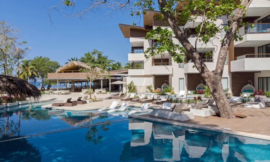 Image 7: ✈ 5-Day Costa Rica - Adults Only w/ Air from Great Value Vacations