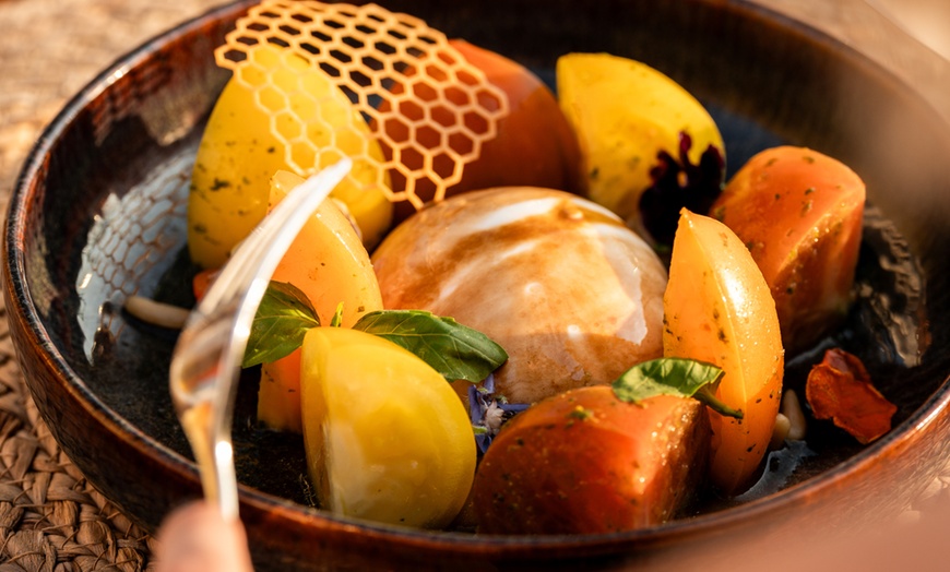 Image 5: Rooftop Style Night Brunch & Soft/House Beverages w/ DJ Experience