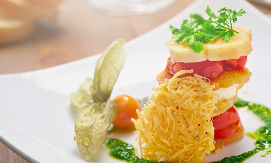 Image 2: 3-Gänge-Winter-Menü inkl. Aperitif, opt. mit 1 Übernachtung & Sauna