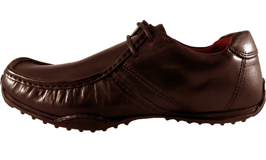 Image 2: Men's Red Tape Leather Shoes 