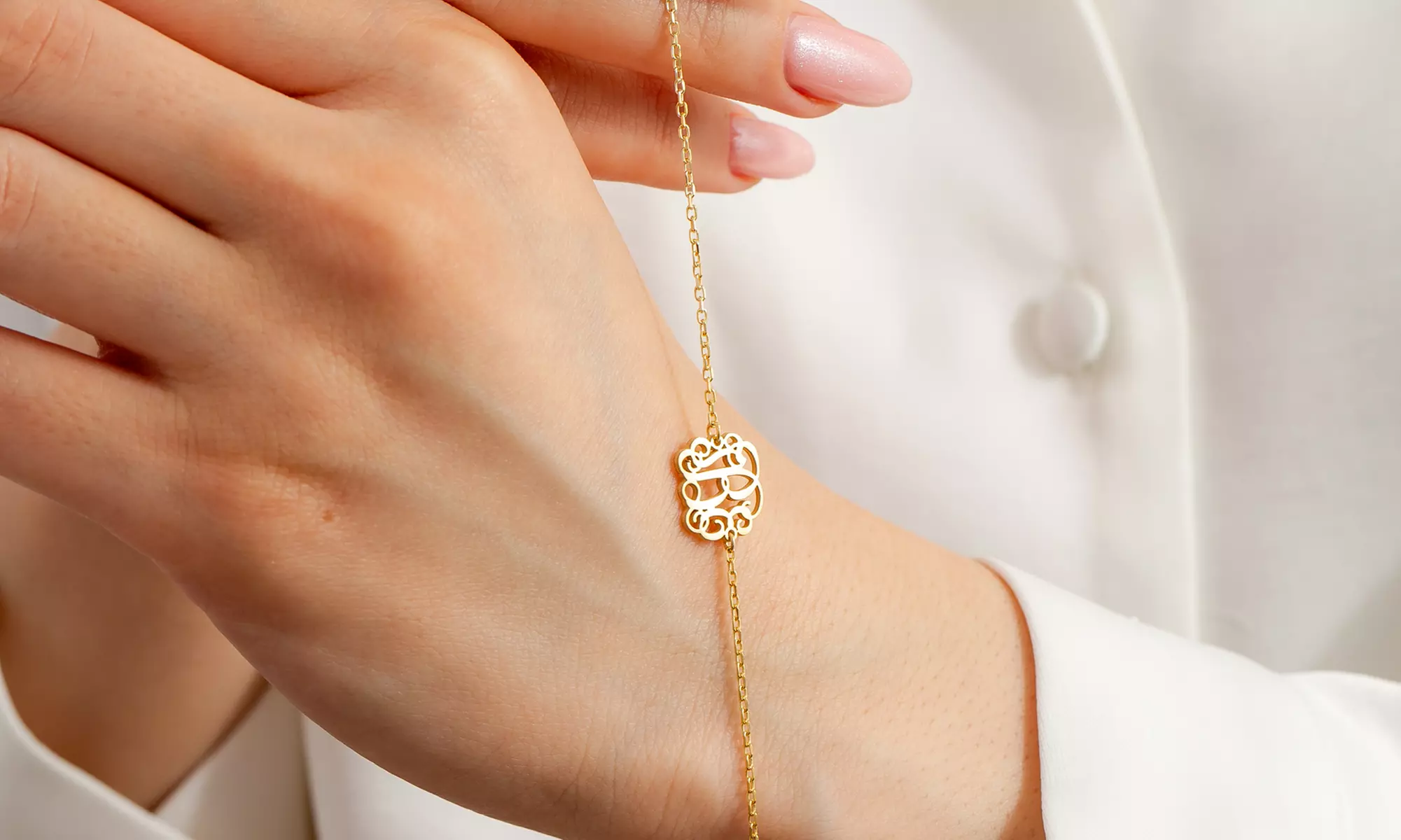 Express Yourself with Personalized Necklaces