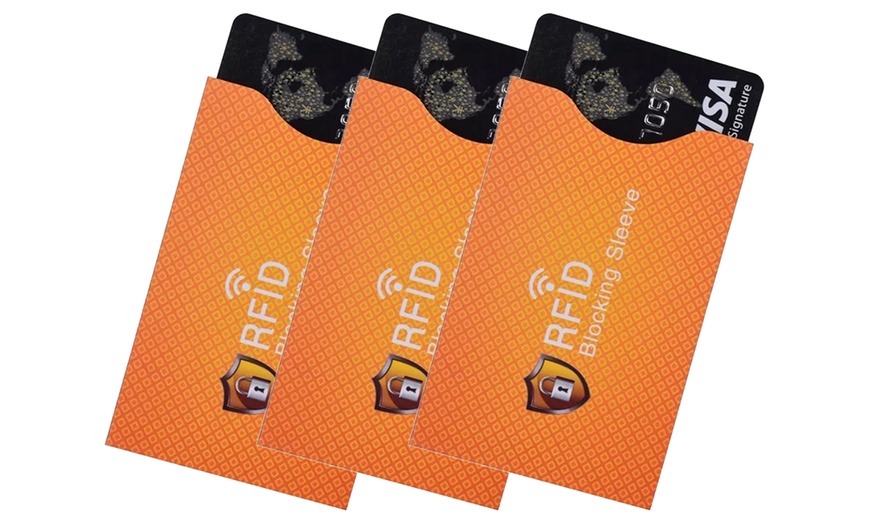 Image 4: Up to Six RFID Card Protection Sleeves