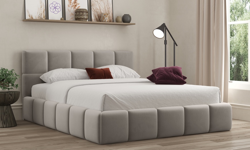 Image 13: DS Living Ovella Cubed Upholstered Bed