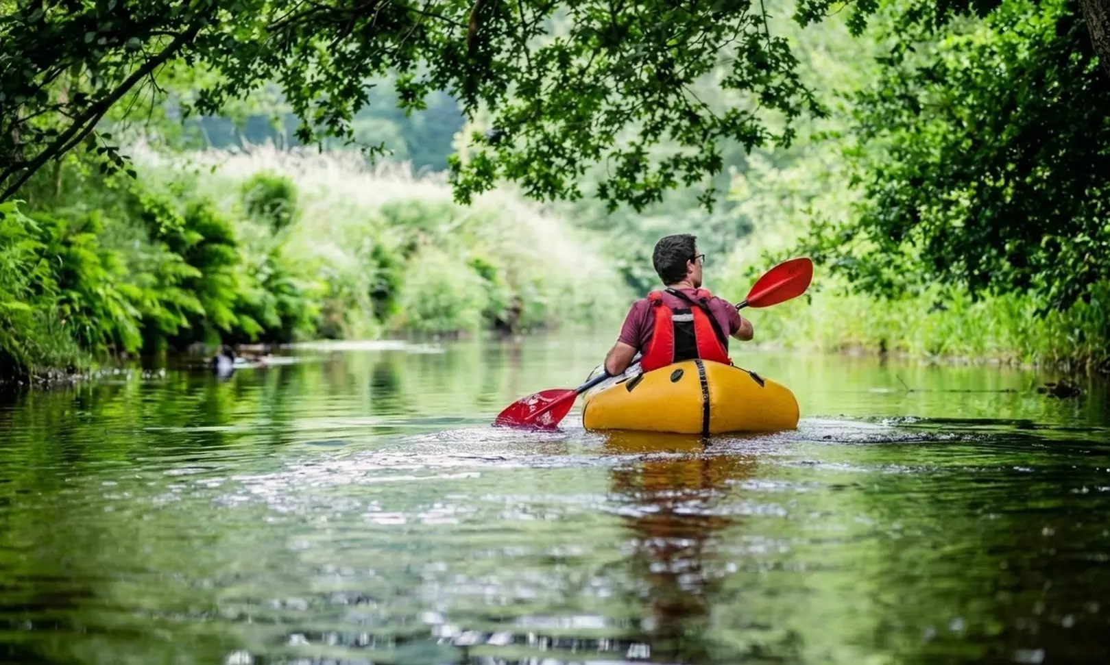 Du randonneur à l'aventurier de l'eau : le packrafting pour 1 ou 2