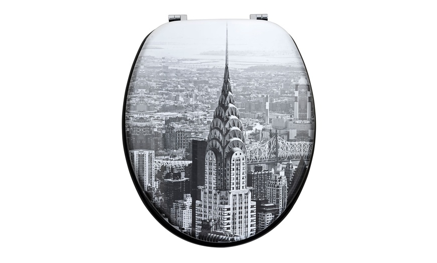 Image 1: New York City Toilet Seat