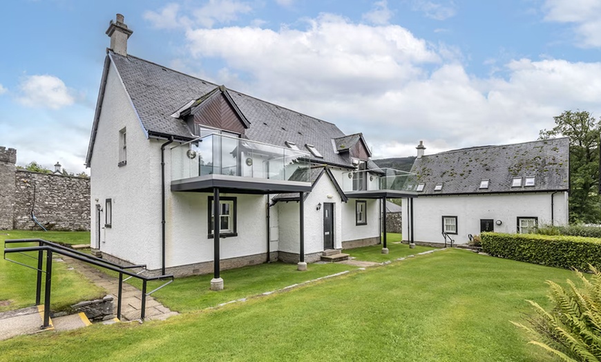 Image 23: Perthshire: Stay for Up to 6 in 2 Bedroom Cottage