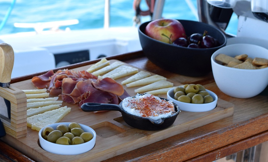 Image 3: 2, 4, 6 u 8 horas alquiler privado de charter hasta 9 pasajeros 