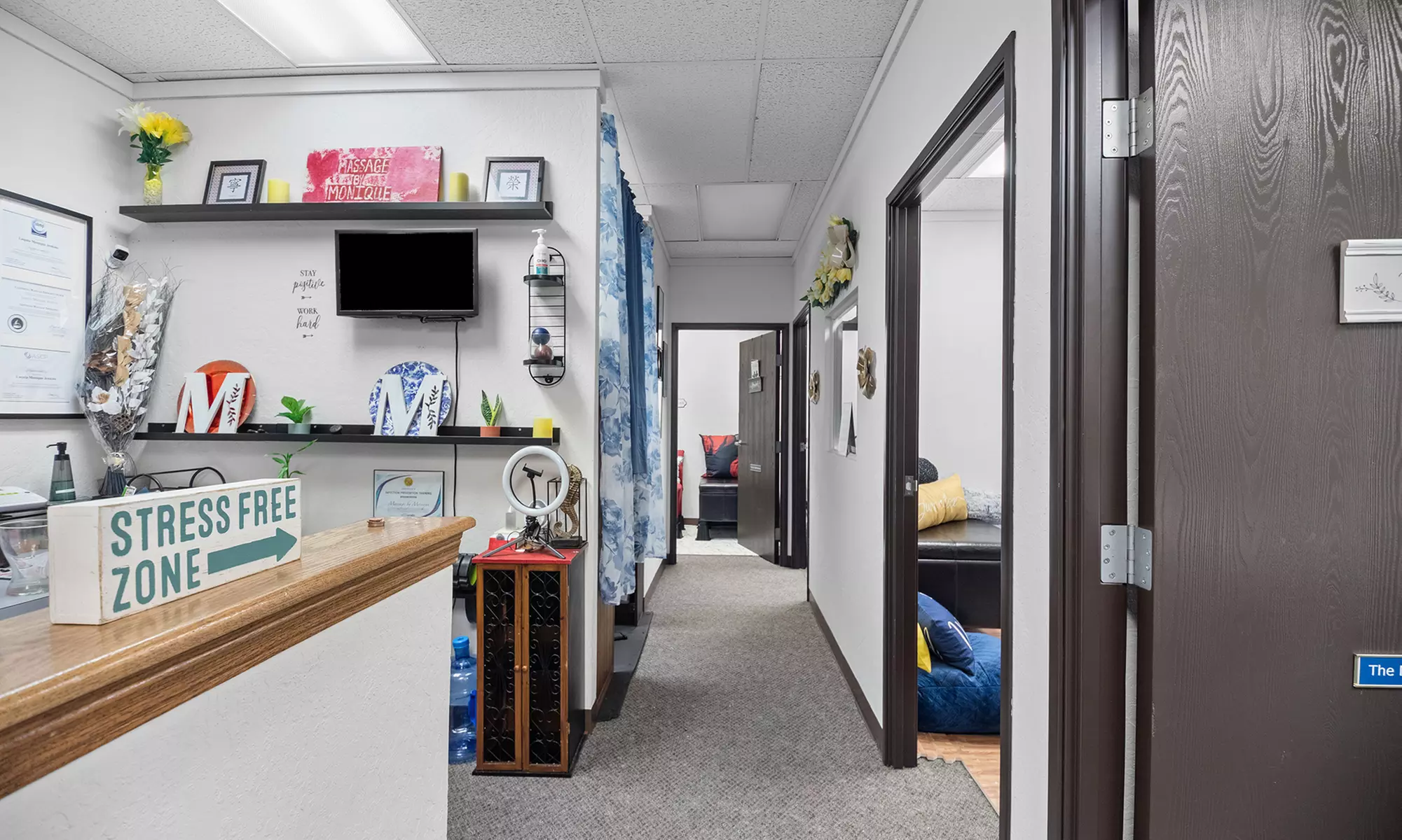 30–60 Min Foot, Cocoa Stone, Muscle Melt Massage or Massage Bundle