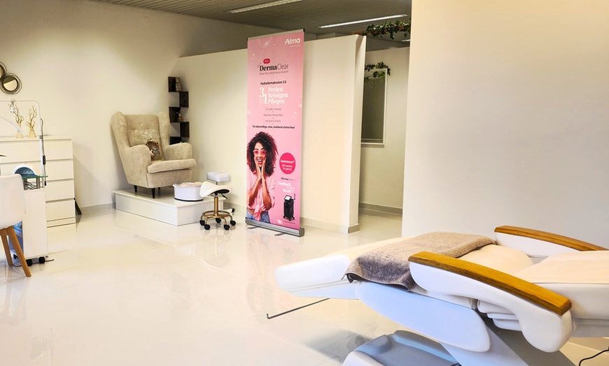 Image 5: Microneedling für das Gesicht inkl. Hyaluron & opt. Maske für 1 Person