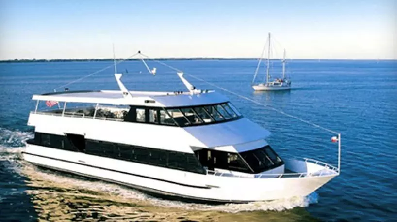 Explore Two and a Half Hour Scenic Weekend Brunch Cruise for 1, 2 or 4