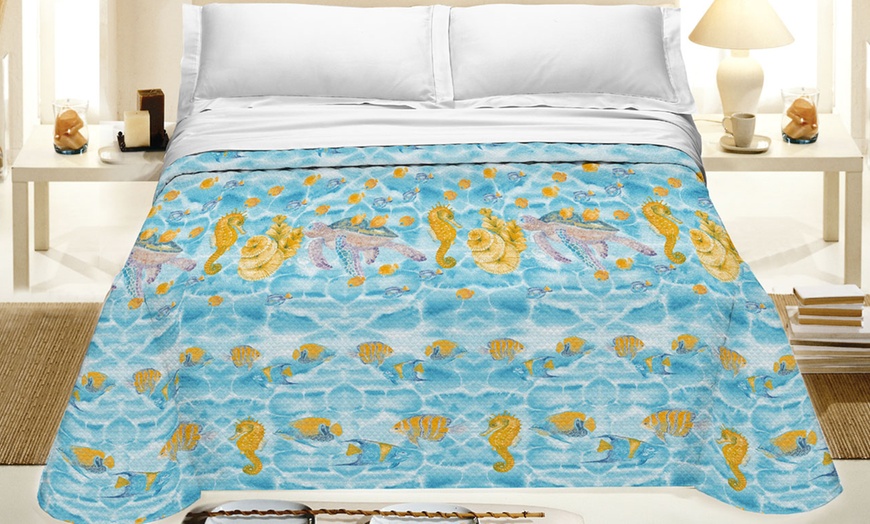 Image 4: Copriletto fantasia mare 100% cotone Made in Italy