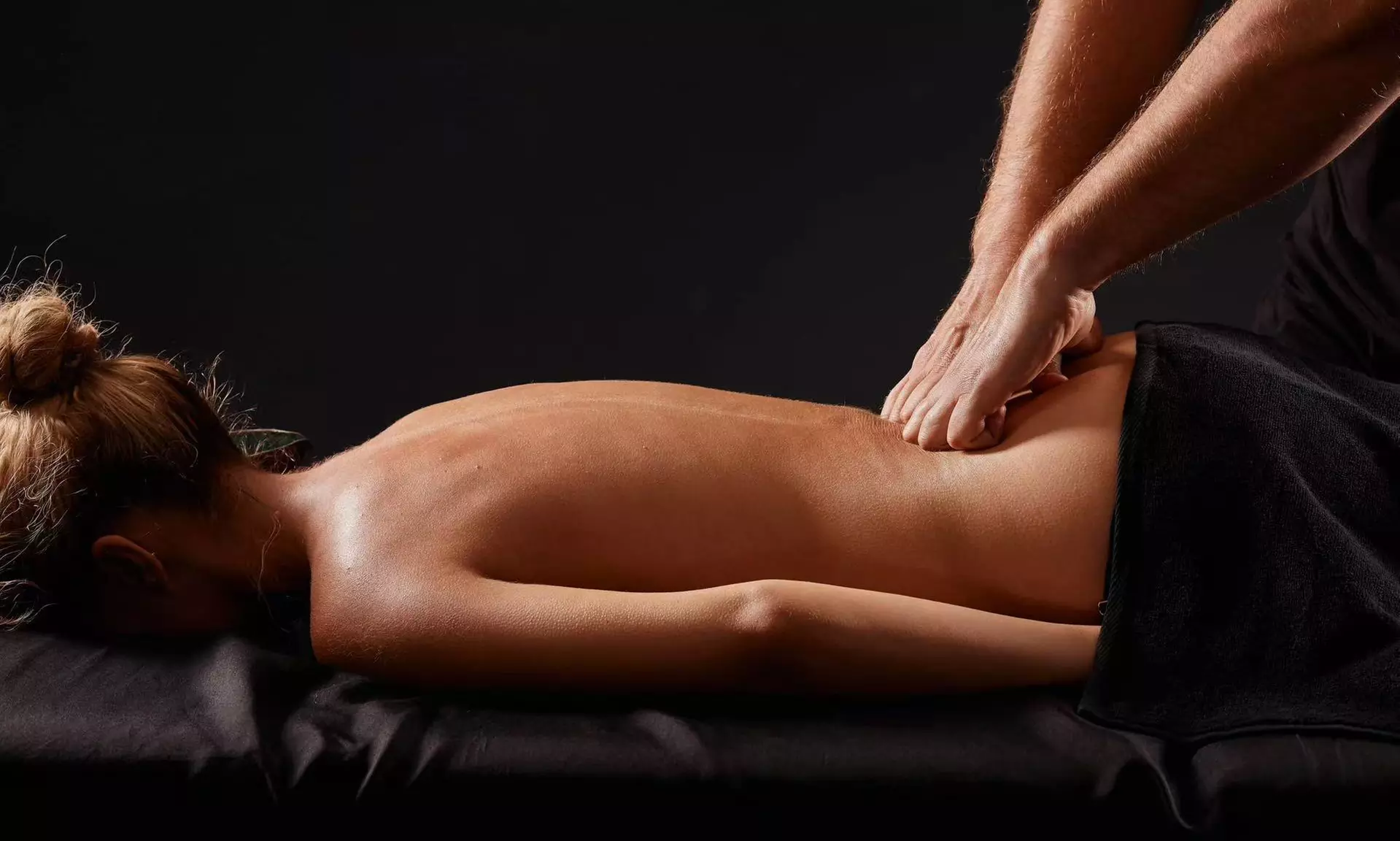 Relax with a 60-Min Couples Massage Or 30, 60, or 90-Min Body Massage