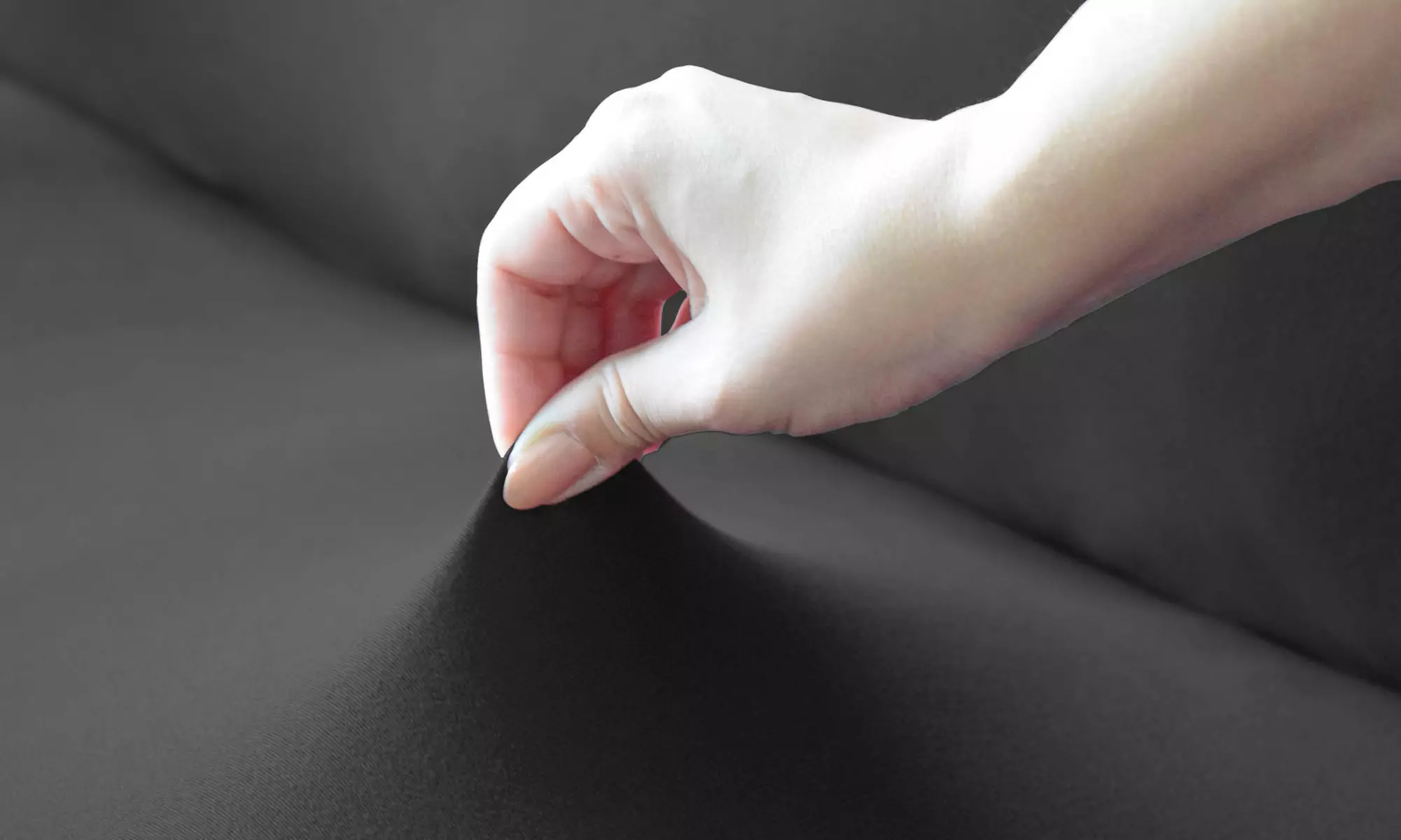 Elastischer Sofa- oder Sesselbezug „Dahlia”